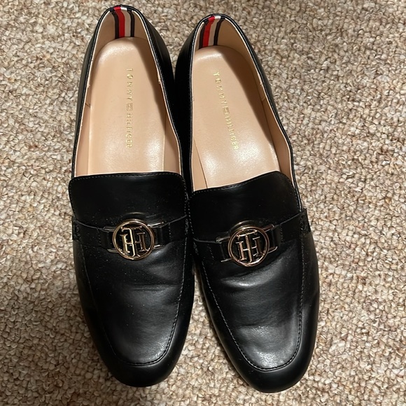 Tommy Hilfiger women’s loafer. 9.5 black Cozte. - Picture 5 of 6